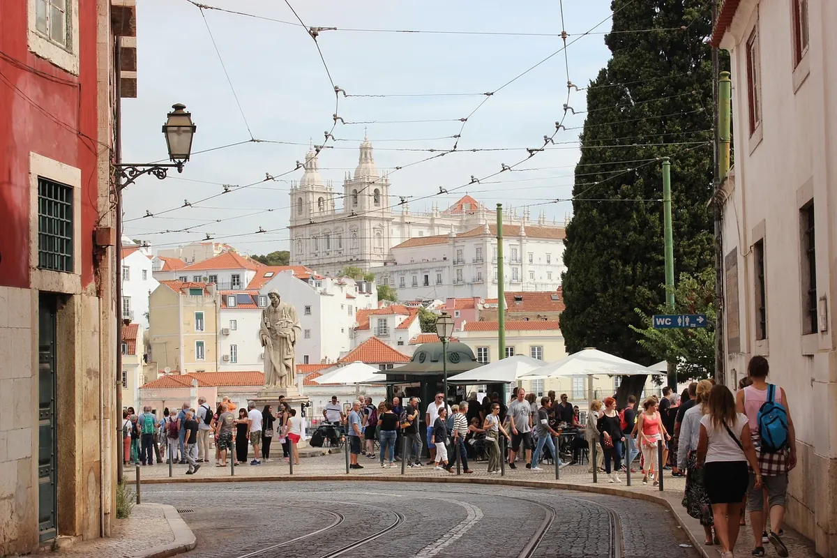 A Local's Guide to Affordable Eats in Lisbon