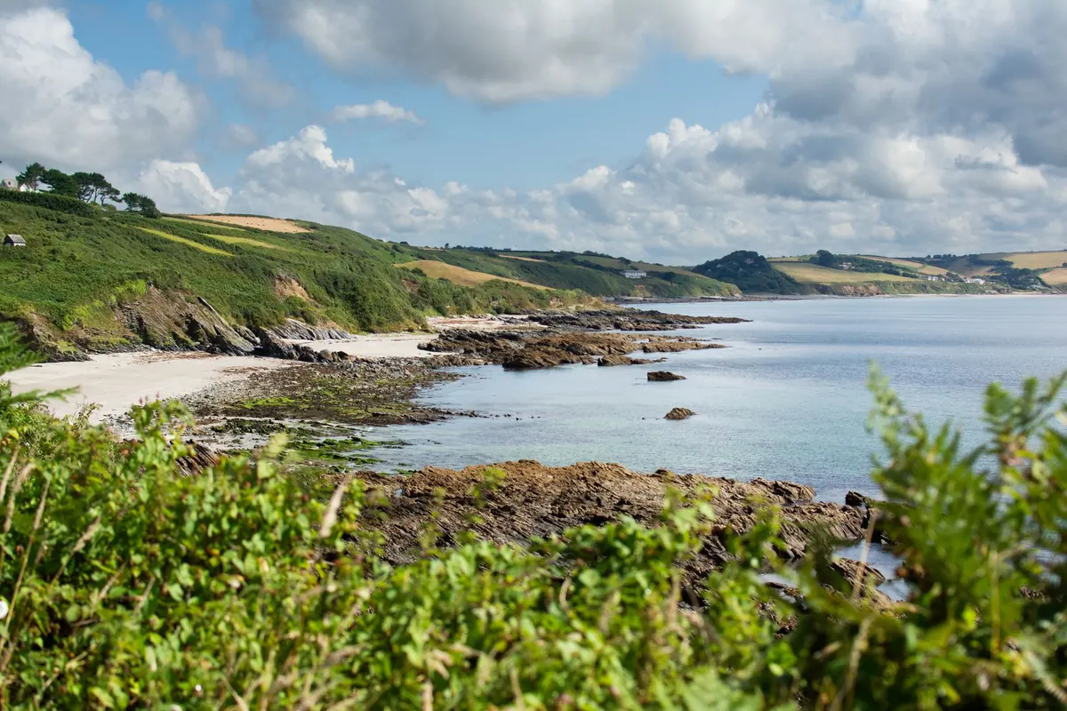 The Ultimate 5-Day Cornwall Road Trip Itinerary for Coastal Walks and Cream Teas